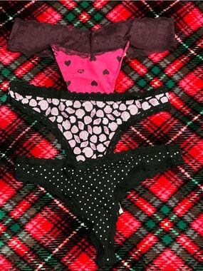 PINK Victoria's Secret Trio Thong Set - Hot Pink & Black with Light Pink Accents